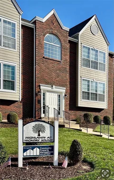 Exterior - 1103 Pocono Trl #A, Ballwin, MO 63021 photo 2 of 12