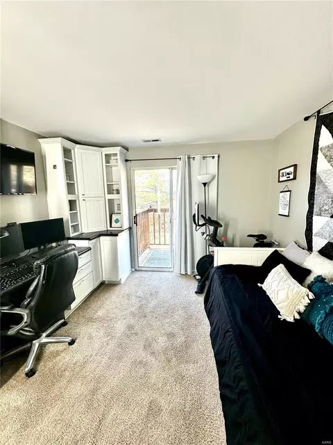 Bedroom - 1103 Pocono Trl #A, Ballwin, MO 63021 photo 6 of 7