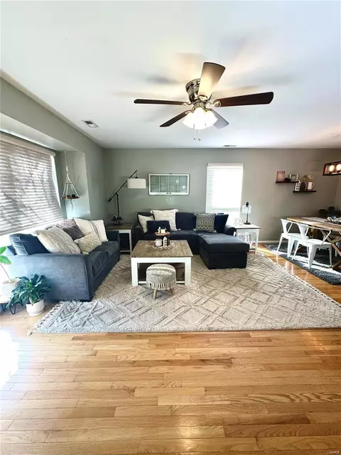 Living - 1103 Pocono Trl #A, Ballwin, MO 63021 photo 3 of 11