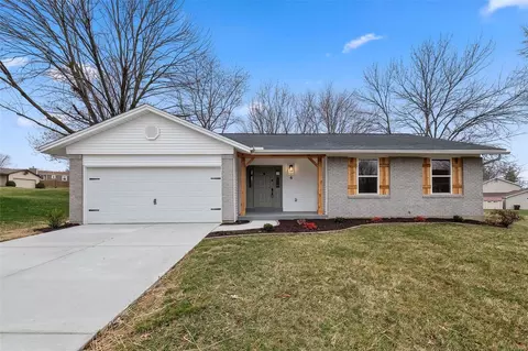 4 Divot Ct, Saint Peters, MO 63376