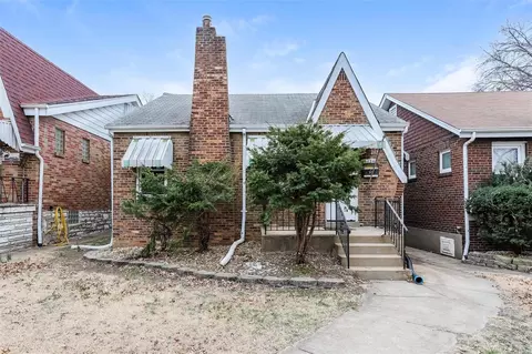 4424 S 37th St, Saint Louis, MO 63116