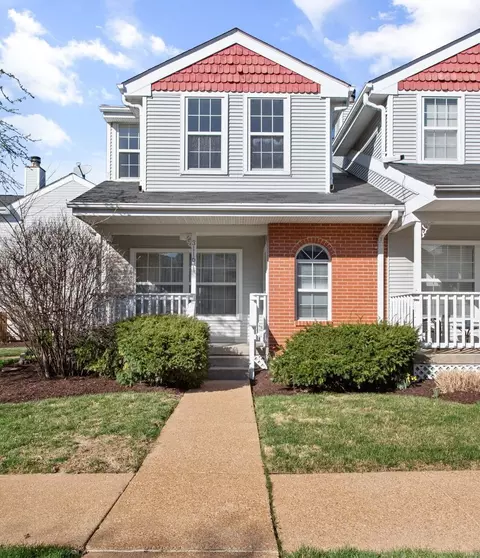 3116 Park Hampton Ct #7, Saint Louis, MO 63139