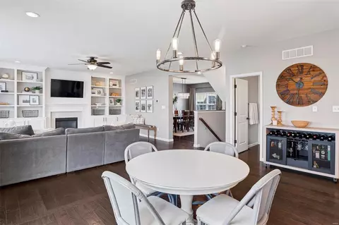 Dining - 227 Thorn Brook Drive Dr, O'fallon, MO 63366 photo 4 of 5