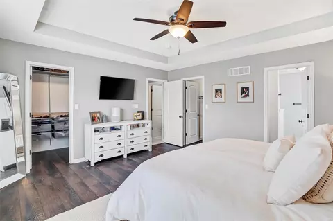 Bedroom - 227 Thorn Brook Drive Dr, O'fallon, MO 63366 photo 2 of 6