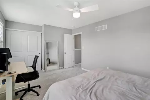 Bedroom - 227 Thorn Brook Drive Dr, O'fallon, MO 63366 photo 6 of 6