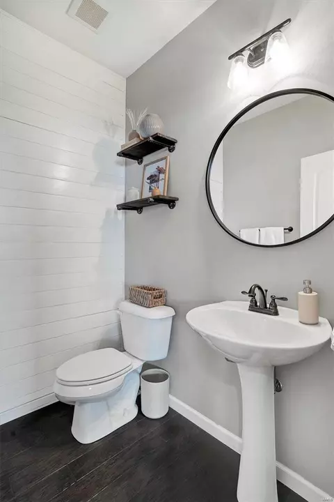 Bath - 227 Thorn Brook Drive Dr, O'fallon, MO 63366 photo 1 of 5