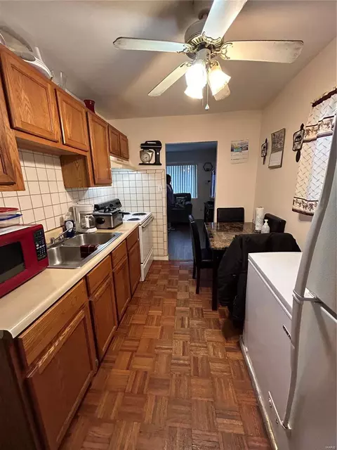 6030 Hancock Ave, Saint Louis, MO 63134 photo 7