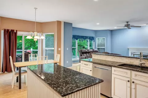 17210 Hilltop Ridge Dr, Eureka, MO 63025 photo 30
