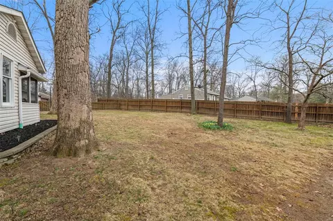 Exterior - 223 Victor Ct, Ballwin, MO 63021 photo 8 of 8