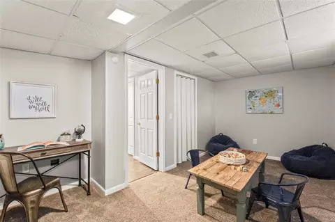 Dining - 223 Victor Ct, Ballwin, MO 63021 photo 5 of 5