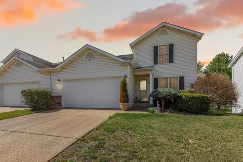 53 Deer Grove Dr, Saint Peters, MO 63376