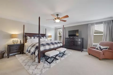 Bedroom - 222 Fox Haven Ct, O'fallon, MO 63368 photo 2 of 6