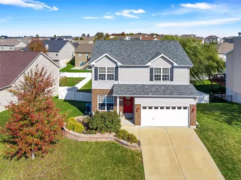 740 Chancellorsville Dr, Wentzville, MO 63385
