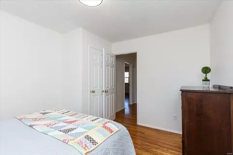 Bedroom - 806 Big Bend Woods Dr, Manchester, MO 63021 photo 5 of 5