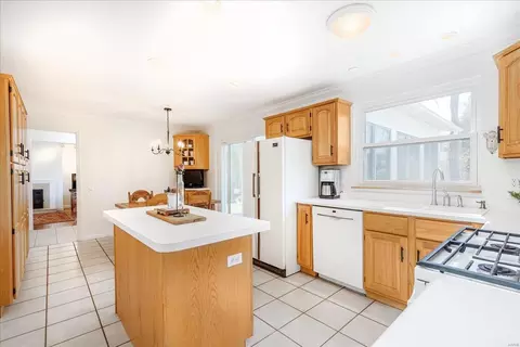 Kitchen - 806 Big Bend Woods Dr, Manchester, MO 63021 photo 1 of 1