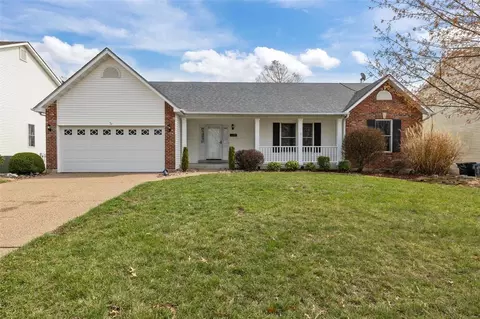 114 Mccluer Dr, O'fallon, MO 63368