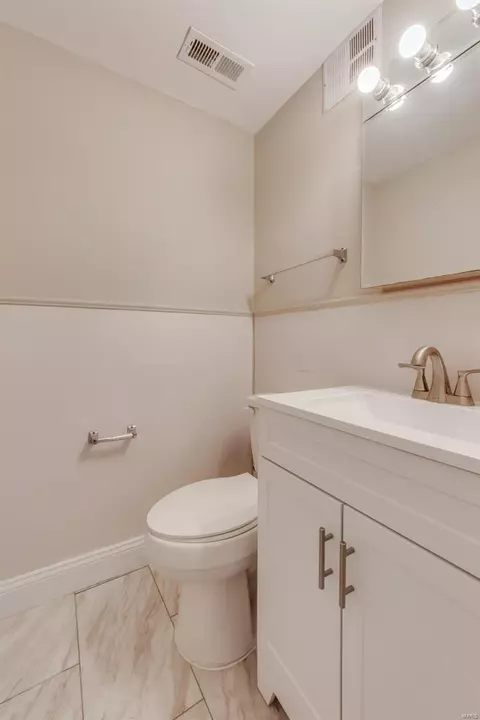 586 Bridgebend Rd, Ballwin, MO 63021 photo 39