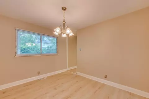 586 Bridgebend Rd, Ballwin, MO 63021 photo 12