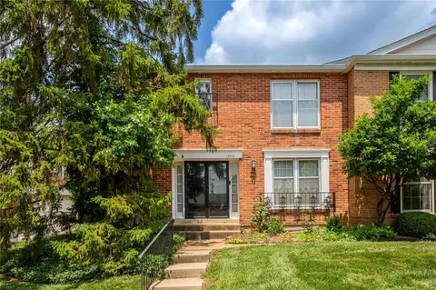 13443 Beaulac Dr, Saint Louis, MO 63141