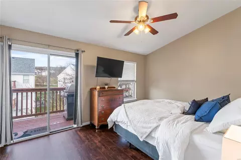 Bedroom - 1618 Forest Springs Ln #D, Ballwin, MO 63021 photo 3 of 5