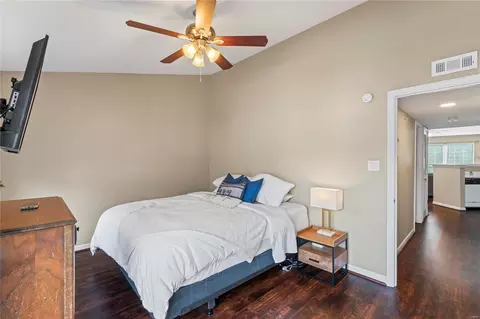 Bedroom - 1618 Forest Springs Ln #D, Ballwin, MO 63021 photo 5 of 5