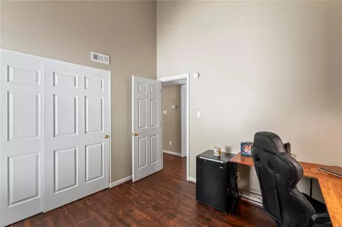 Bedroom - 1618 Forest Springs Ln #D, Ballwin, MO 63021 photo 2 of 5