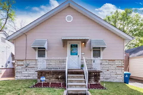 9960 Lark Ave, Saint Louis, MO 63125