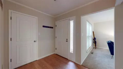 Entry Way - 337 Fox Village Ct, Ballwin, MO 63021 photo 2 of 4