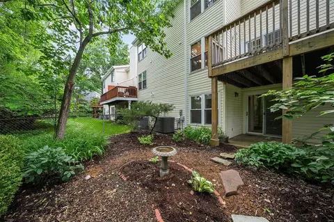 Exterior - 337 Fox Village Ct, Ballwin, MO 63021 photo 4 of 11
