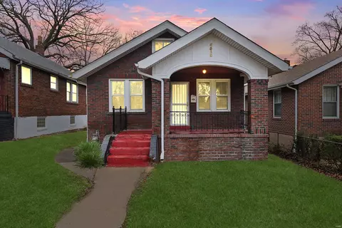 6518 Corbitt Ave, University City, MO 63130