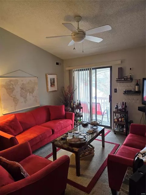 134 Jubilee Hill Dr #L, Grover, MO 63040