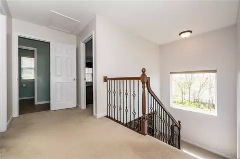 Entry Way - 204 Magnolia Trace Dr, Ballwin, MO 63021 photo 2 of 4