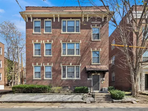 750 Heman Ave, Saint Louis, MO 63130