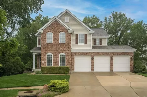 101 Siena Dr, Saint Peters, MO 63376