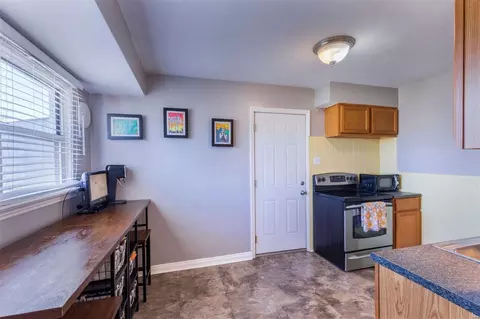 Kitchen - 9501 Koerber Ln, Affton, MO 63123 photo 1 of 2