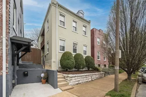 2816 Indiana Ave, Saint Louis, MO 63118