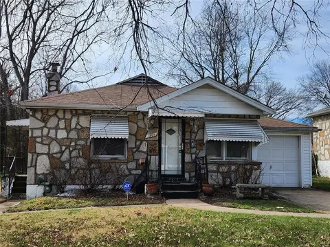 1901 N Hanley Rd, Saint Louis, MO 63114
