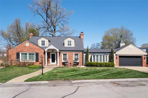 59 Wilshire Ter, Webster Groves, MO 63119