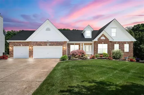 604 Royal Pine Ct, Lake Saint Louis, MO 63367