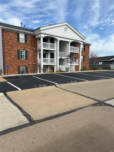 142 Jubilee Hill Dr #A, Grover, MO 63040