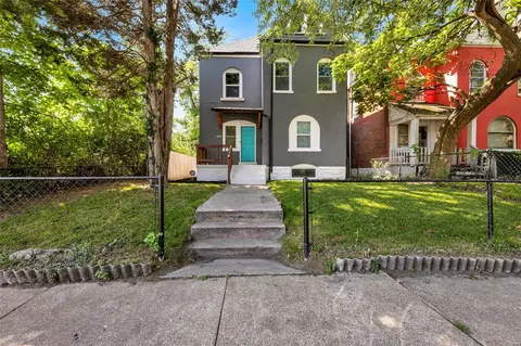 5020 Enright Ave, Saint Louis, MO 63108