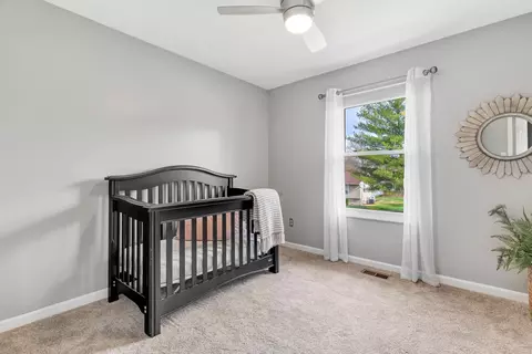 Bedroom - 302 Forest Hills Dr, Eureka, MO 63025 photo 1 of 5
