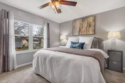 Bedroom - 302 Forest Hills Dr, Eureka, MO 63025 photo 2 of 5