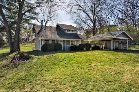 Exterior - 415 Briarhill Dr, Ballwin, MO 63021 photo 3 of 14