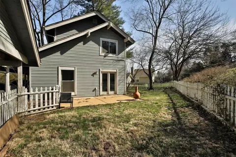 Exterior - 415 Briarhill Dr, Ballwin, MO 63021 photo 10 of 14