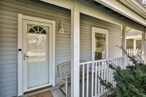 Exterior - 415 Briarhill Dr, Ballwin, MO 63021 photo 6 of 14