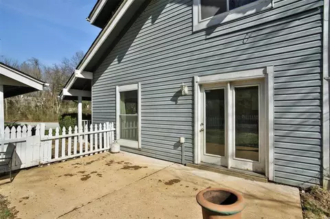 Exterior - 415 Briarhill Dr, Ballwin, MO 63021 photo 7 of 14