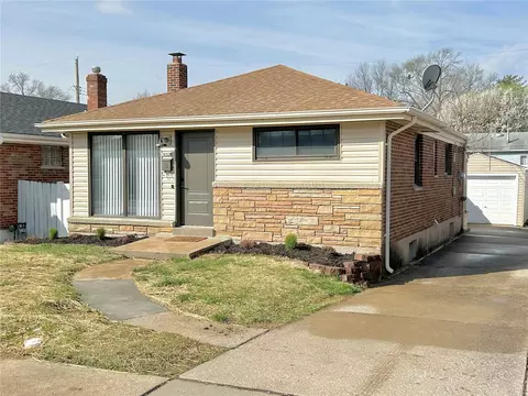9325 Mackenzie Rd, Affton, MO 63123 photo 29
