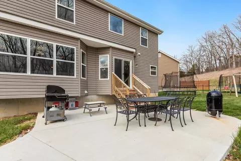 Exterior - 5008 Eagle Wing Ct, Eureka, MO 63025 photo 3 of 5