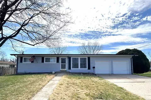 2370 Rivoli Pl, Florissant, MO 63031